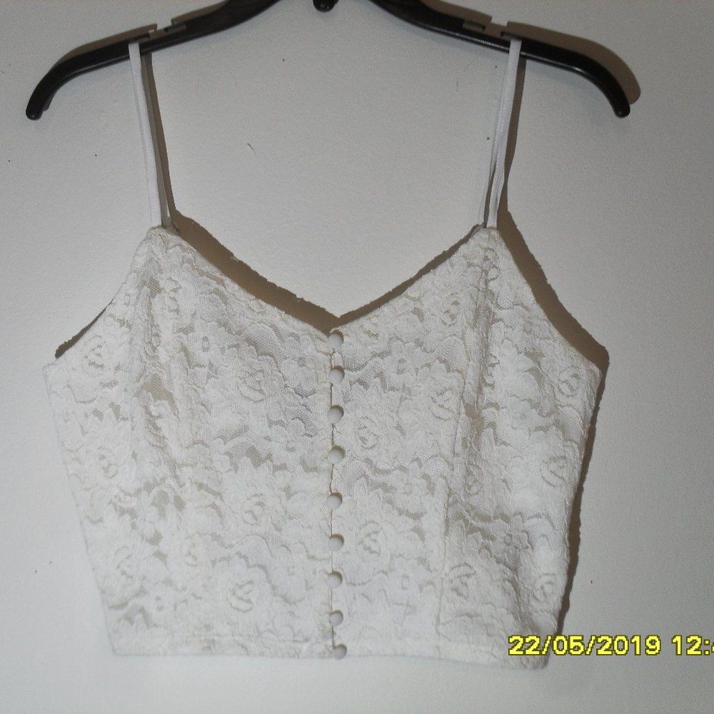 NEW WOMEN'S CREAM COLORED BUTTON UP CROP TOP